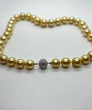 South-Sea Pearl Necklace "Gold"
